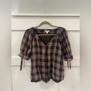 Lauren Conrad blouse